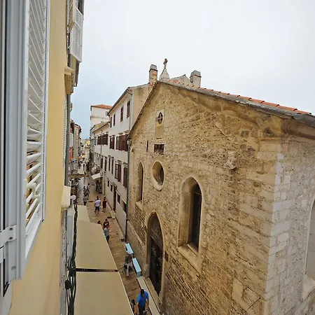 בית הארחה Goga 3*